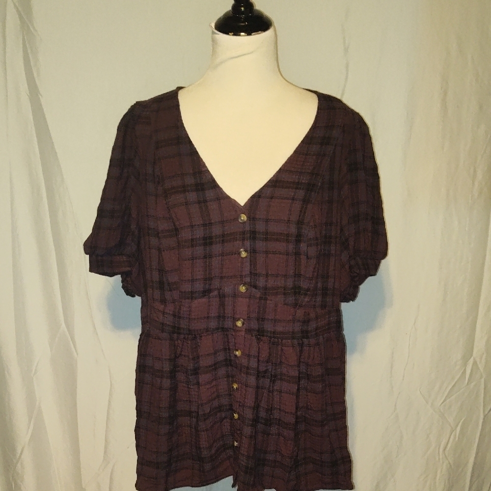 Torrid Plus Size Babydoll Crinkle Flannel Gauze Button Up Short Sleeve Top 3x